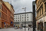 Sloupy veřejného osvětlení na pěší zóně v Chebu - pixel pitch 20&nbsp;mm, 52 kusů, 144&nbsp;x&nbsp;8 fyzických bodů